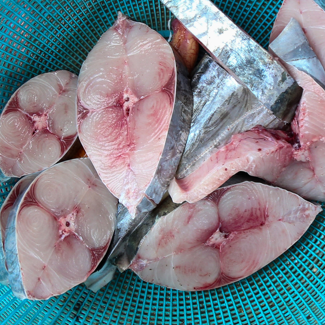 竹鲛鱼鱼片 (1-2片/包) Narrow-barred Spanish Mackerel Fish Slice (1-2 slices/pack)